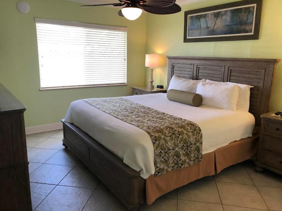 Tropical Beach Resorts - Sarasota Siesta Key Buitenkant foto