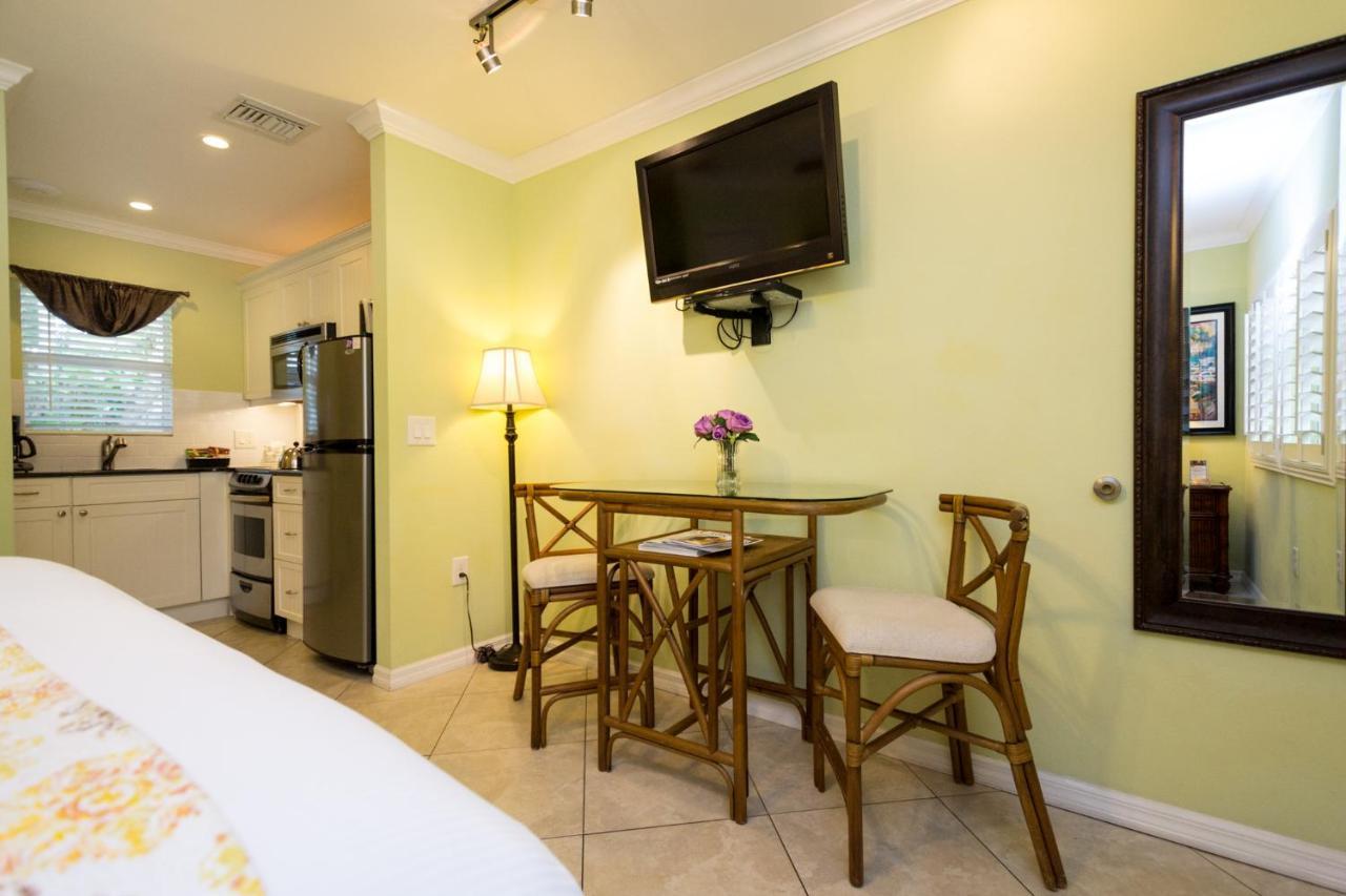 Tropical Beach Resorts - Sarasota Siesta Key Buitenkant foto